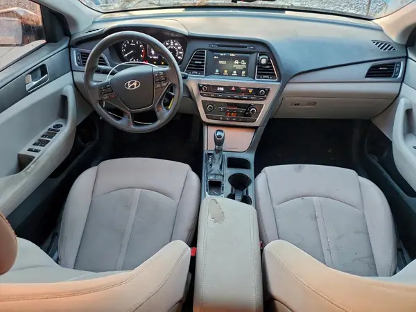 5NPE24AF9GH268648 2016 HYUNDAI SONATA - Image 8