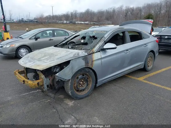 5NPE24AF9GH268651 2016 HYUNDAI SONATA - Image 2
