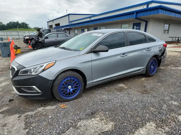 5NPE24AF9GH271792 2016 HYUNDAI SONATA - Image 1