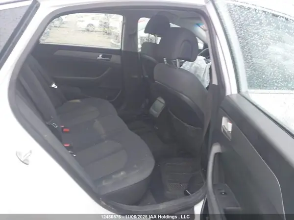 5NPE24AF9GH274501 2016 HYUNDAI SONATA - Image 8