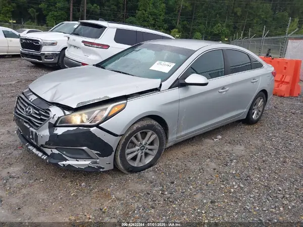 5NPE24AF9GH276135 2016 HYUNDAI SONATA - Image 2
