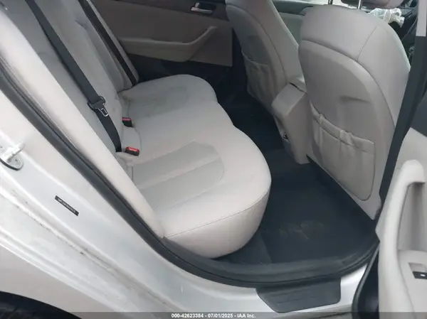 5NPE24AF9GH276135 2016 HYUNDAI SONATA - Image 8