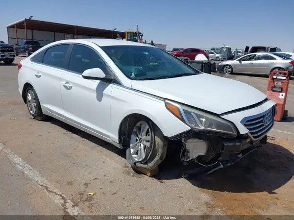 5NPE24AF9GH276278 2016 HYUNDAI SONATA - Image 1