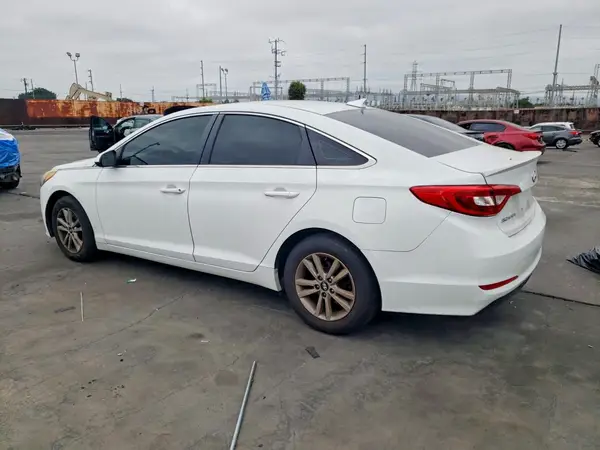 5NPE24AF9GH280105 2016 HYUNDAI SONATA - Image 2