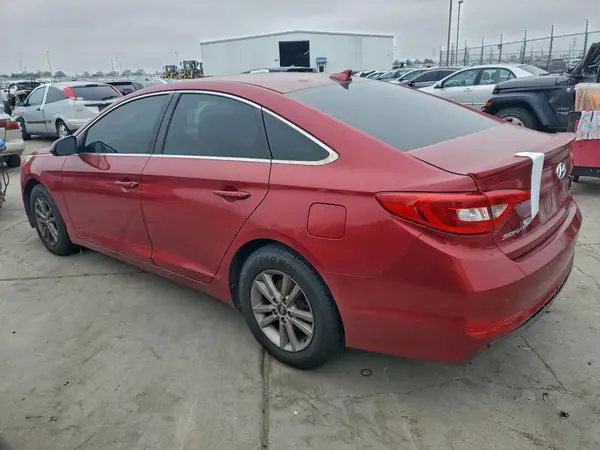 5NPE24AF9GH280413 2016 HYUNDAI SONATA - Image 2
