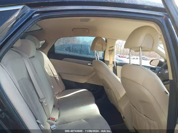 5NPE24AF9GH284140 2016 HYUNDAI SONATA - Image 8