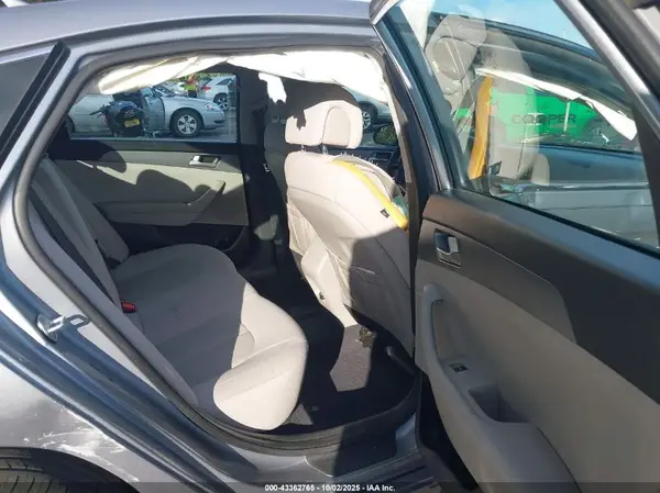 5NPE24AF9GH287944 2016 HYUNDAI SONATA - Image 8