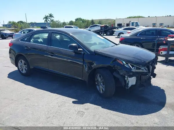 5NPE24AF9GH288432 2016 HYUNDAI SONATA - Image 1