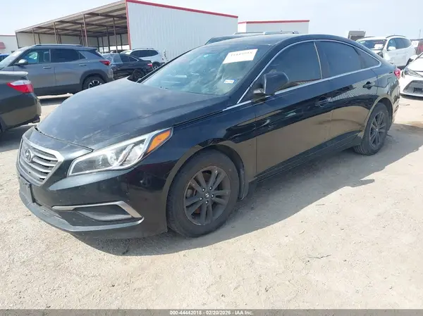 5NPE24AF9GH289497 2016 HYUNDAI SONATA - Image 2