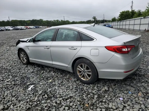 5NPE24AF9GH292061 2016 HYUNDAI SONATA - Image 2