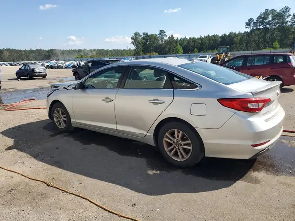 5NPE24AF9GH295493 2016 HYUNDAI SONATA - Image 2