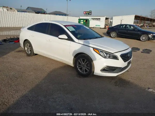 5NPE24AF9GH295932 2016 HYUNDAI SONATA - Image 1