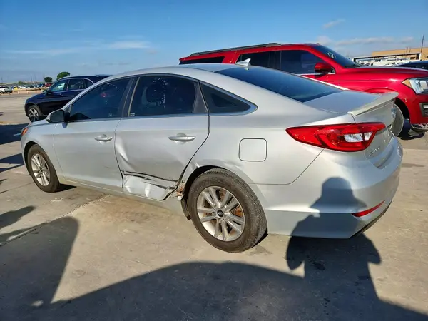 5NPE24AF9GH296787 2016 HYUNDAI SONATA - Image 2