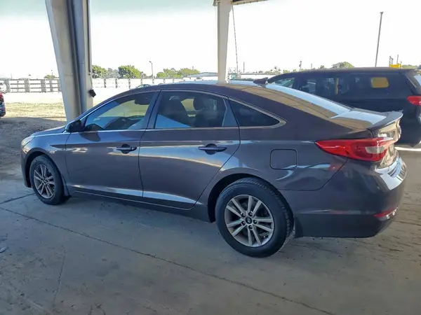 5NPE24AF9GH297972 2016 HYUNDAI SONATA - Image 2