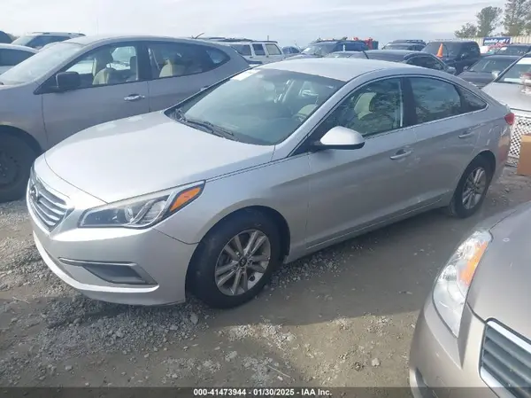 5NPE24AF9GH298409 2016 HYUNDAI SONATA - Image 2