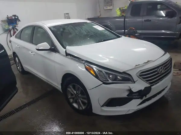 5NPE24AF9GH298796 2016 HYUNDAI SONATA - Image 1