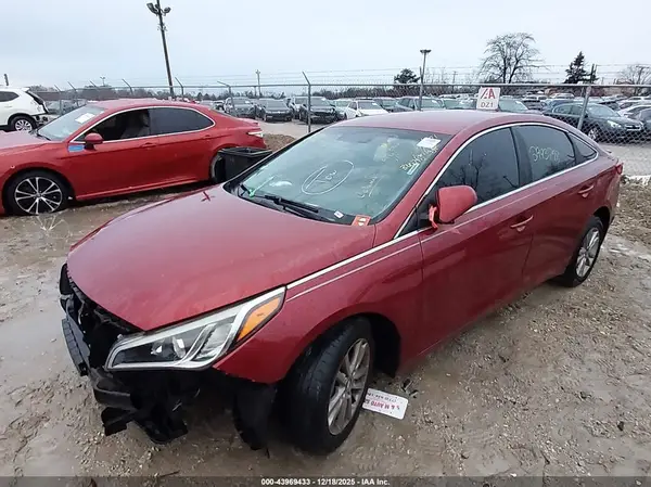 5NPE24AF9GH300790 2016 HYUNDAI SONATA - Image 2