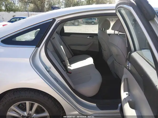5NPE24AF9GH302541 2016 HYUNDAI SONATA - Image 8