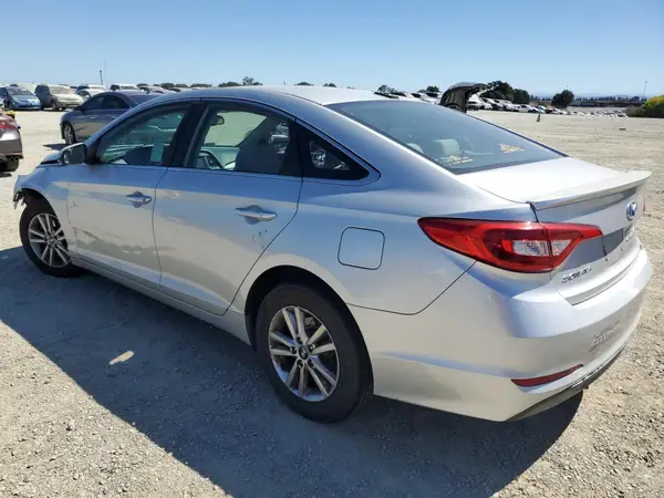 5NPE24AF9GH303625 2016 HYUNDAI SONATA - Image 2
