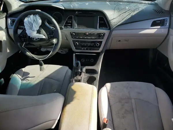 5NPE24AF9GH304726 2016 HYUNDAI SONATA - Image 8