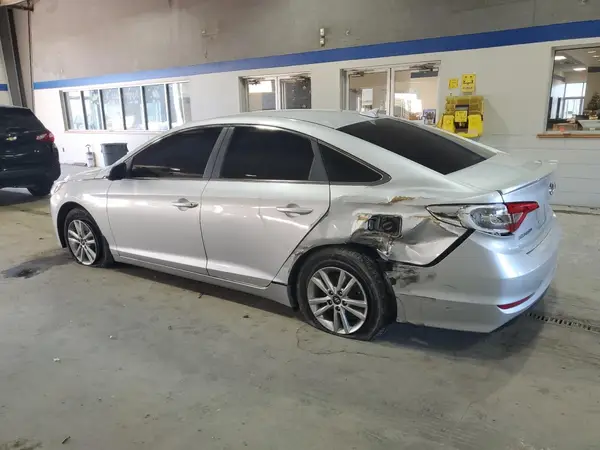 5NPE24AF9GH304919 2016 HYUNDAI SONATA - Image 2