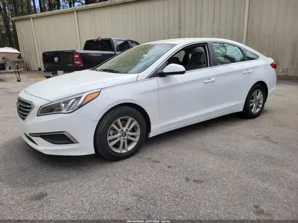 5NPE24AF9GH305312 2016 HYUNDAI SONATA - Image 2