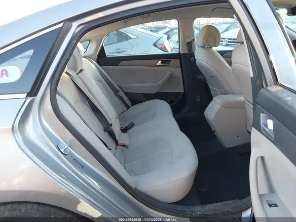 5NPE24AF9GH311109 2016 HYUNDAI SONATA - Image 8