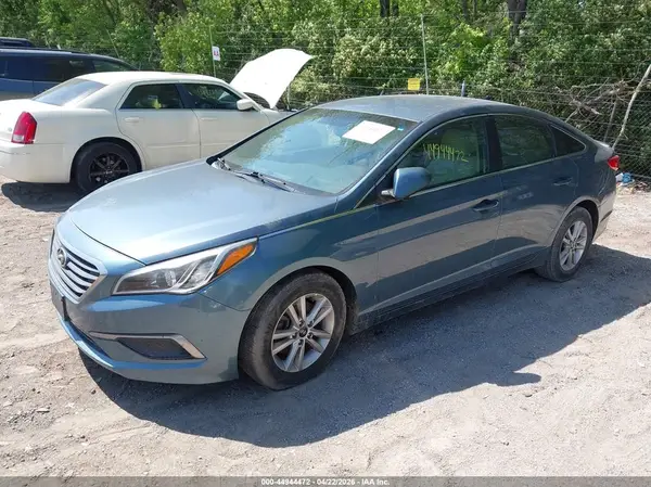 5NPE24AF9GH317122 2016 HYUNDAI SONATA - Image 2