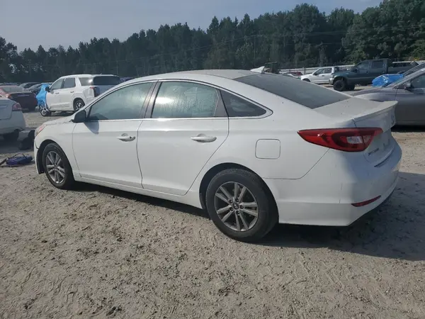 5NPE24AF9GH318917 2016 HYUNDAI SONATA - Image 2