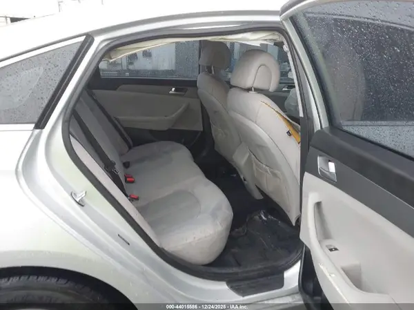 5NPE24AF9GH319078 2016 HYUNDAI SONATA - Image 8