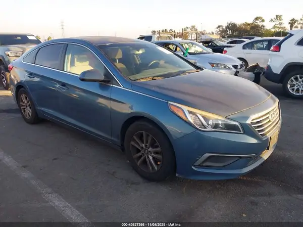 5NPE24AF9GH321218 2016 HYUNDAI SONATA - Image 1