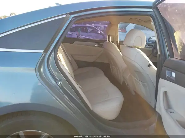 5NPE24AF9GH321218 2016 HYUNDAI SONATA - Image 8