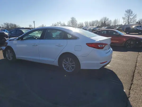 5NPE24AF9GH325544 2016 HYUNDAI SONATA - Image 2