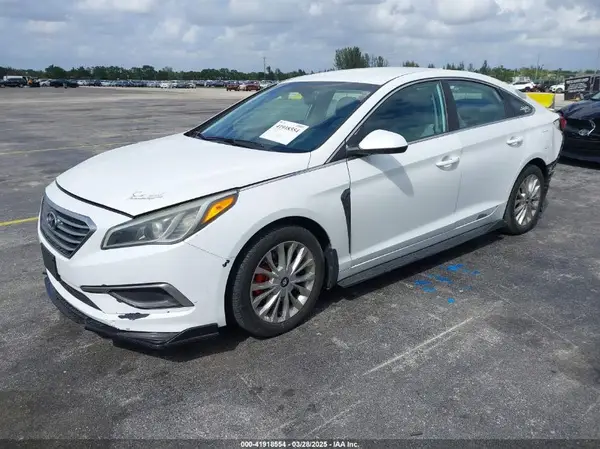 5NPE24AF9GH326418 2016 HYUNDAI SONATA - Image 2
