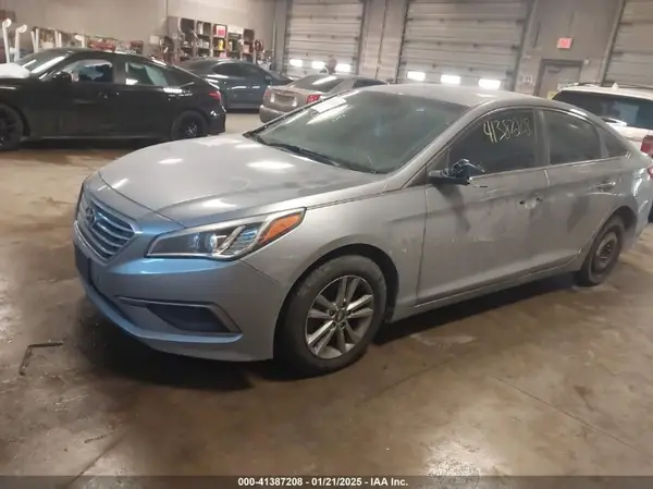 5NPE24AF9GH326824 2016 HYUNDAI SONATA - Image 2