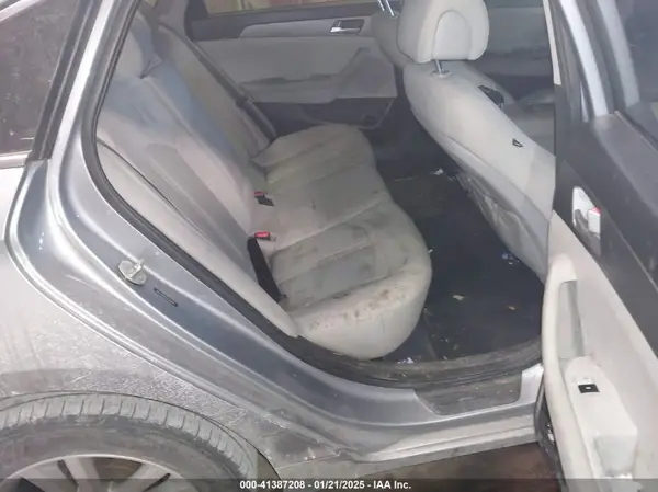 5NPE24AF9GH326824 2016 HYUNDAI SONATA - Image 8