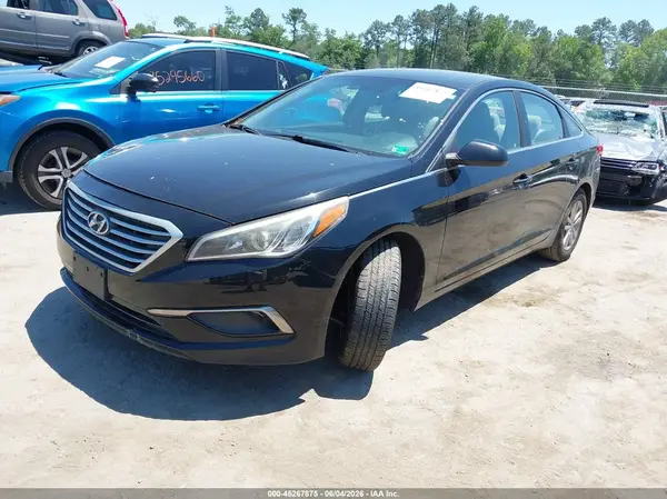 5NPE24AF9GH327066 2016 HYUNDAI SONATA - Image 2