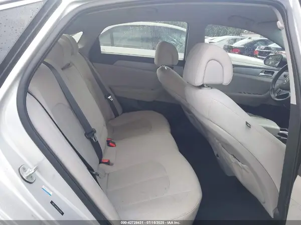 5NPE24AF9GH332929 2016 HYUNDAI SONATA - Image 8