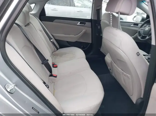 5NPE24AF9GH333577 2016 HYUNDAI SONATA - Image 8