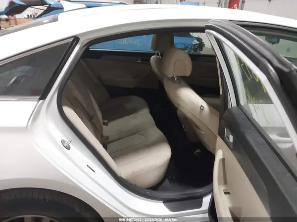 5NPE24AF9GH335765 2016 HYUNDAI SONATA - Image 8