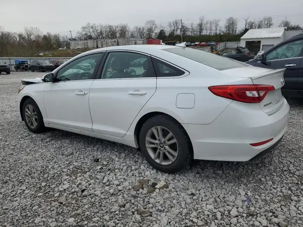 5NPE24AF9GH341453 2016 HYUNDAI SONATA - Image 2