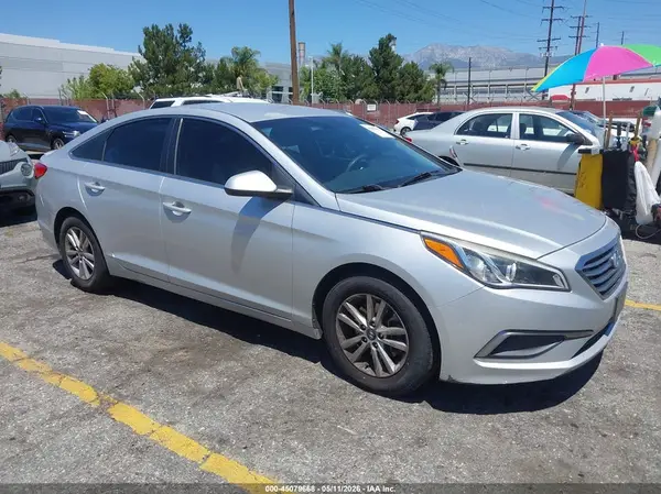 5NPE24AF9GH345020 2016 HYUNDAI SONATA - Image 1