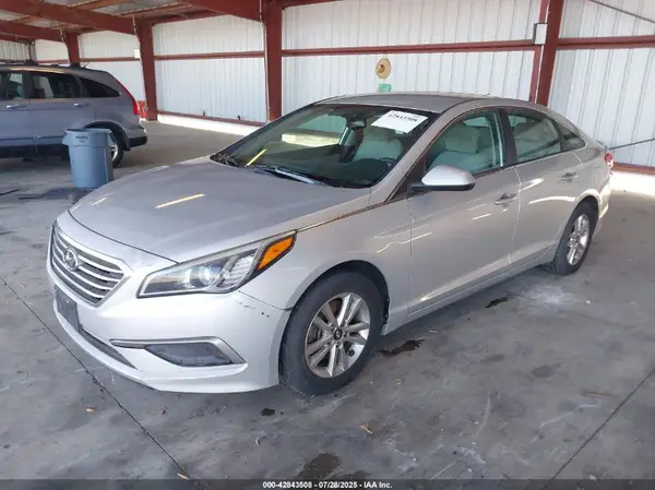 5NPE24AF9GH347799 2016 HYUNDAI SONATA - Image 2