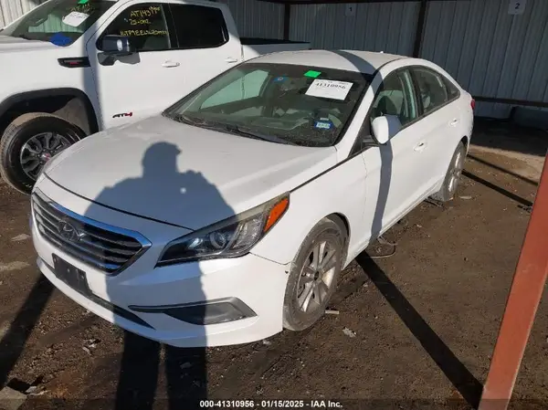 5NPE24AF9GH349844 2016 HYUNDAI SONATA - Image 2