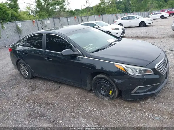 5NPE24AF9GH350718 2016 HYUNDAI SONATA - Image 1