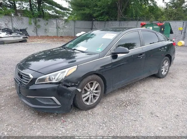 5NPE24AF9GH350718 2016 HYUNDAI SONATA - Image 2