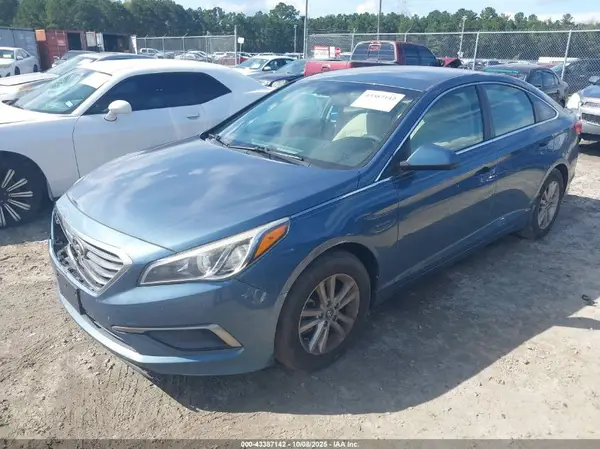 5NPE24AF9GH352257 2016 HYUNDAI SONATA - Image 2