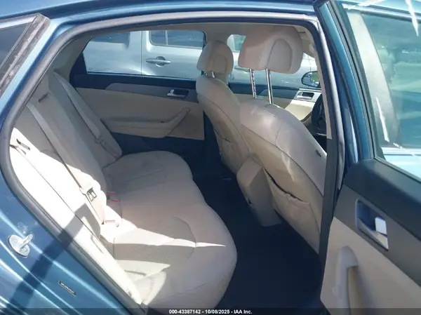 5NPE24AF9GH352257 2016 HYUNDAI SONATA - Image 8