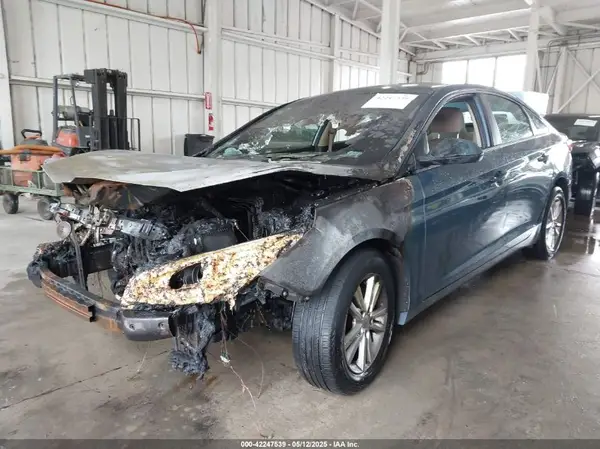 5NPE24AF9GH355465 2016 HYUNDAI SONATA - Image 2