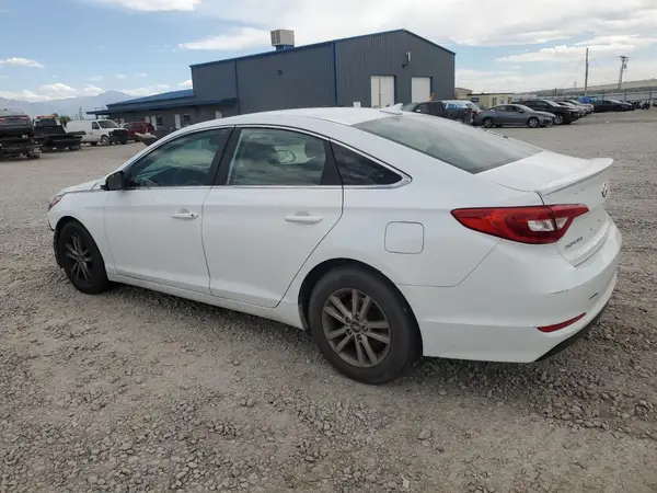 5NPE24AF9GH361217 2016 HYUNDAI SONATA - Image 2